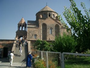 la chiesa di Santa Hripsim