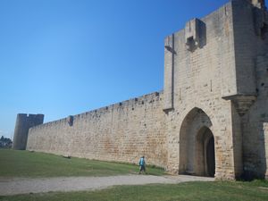 le mura di Aigues Mortes